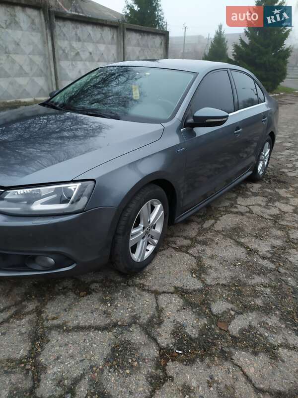 Седан Volkswagen Jetta 2013 в Тараще фото 8 Седан Volkswagen Jetta 2013 в Тараще