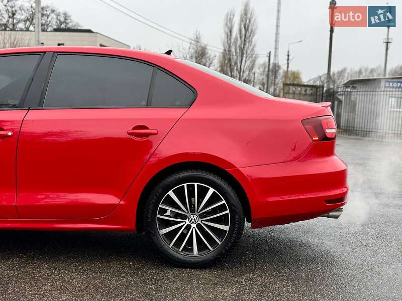 Седан Volkswagen Jetta 2016 в Києві