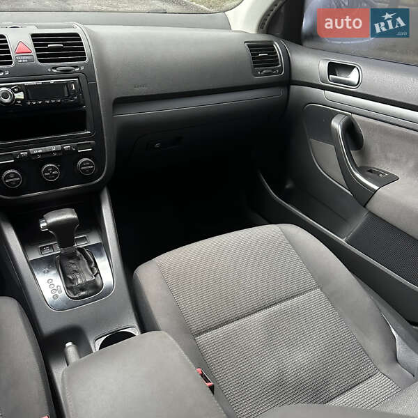Седан Volkswagen Jetta 2008 в Житомирі фото 23 Седан Volkswagen Jetta 2008 в Житомирі