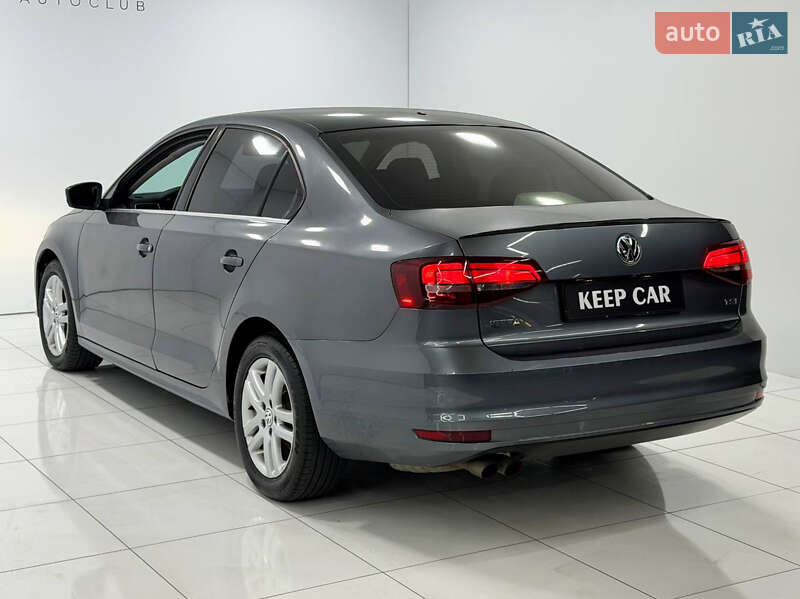 Седан Volkswagen Jetta 2017 в Одессе