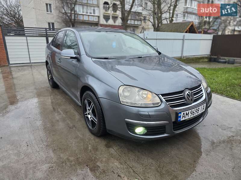 Volkswagen Jetta 2008 Volkswagen Jetta 2008