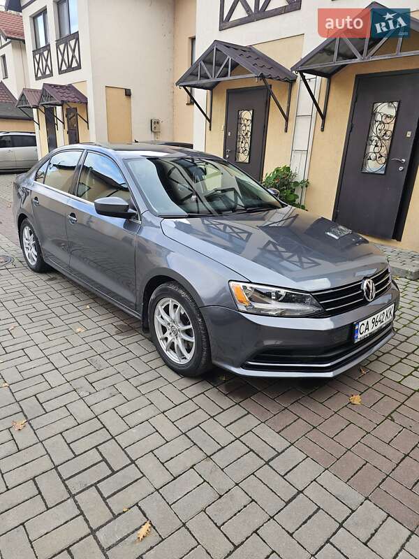 Седан Volkswagen Jetta 2016 в Черкассах