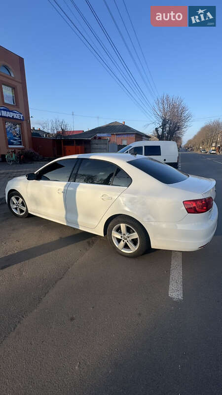 Седан Volkswagen Jetta 2011 в Ніжині