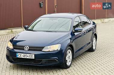 Седан Volkswagen Jetta 2011 в Черновцах