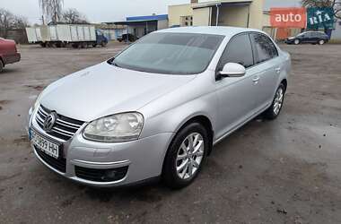 Седан Volkswagen Jetta 2010 в Кролевце