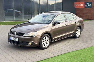 Седан Volkswagen Jetta 2011 в Мукачево