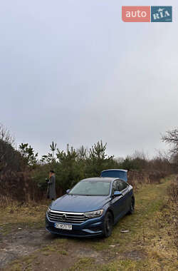 Седан Volkswagen Jetta 2019 в Львове