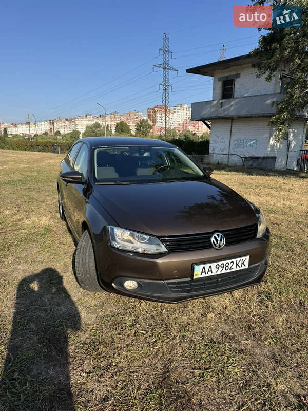 Volkswagen Jetta 2013 Volkswagen Jetta 2013