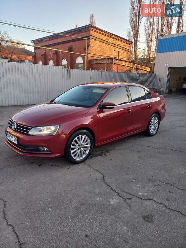 Седан Volkswagen Jetta 2016 в Кропивницькому