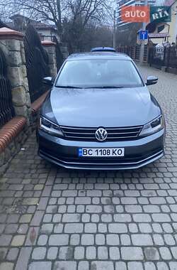 Седан Volkswagen Jetta 2017 в Львове