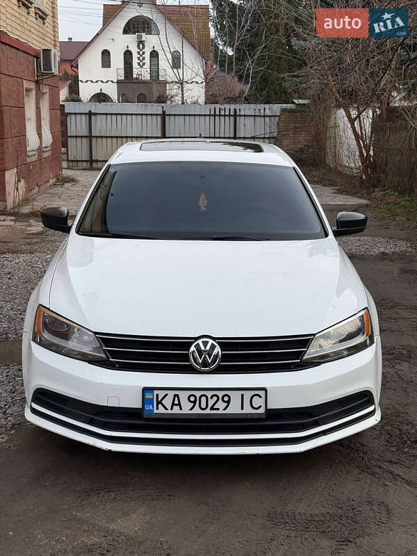 Volkswagen Jetta 2016