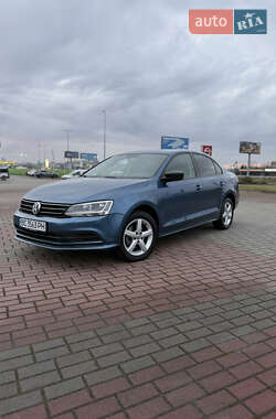 Седан Volkswagen Jetta 2016 в Львове