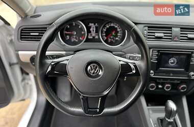 Седан Volkswagen Jetta 2016 в Одессе
