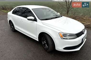 Седан Volkswagen Jetta 2014 в Киеве