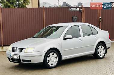 Седан Volkswagen Jetta 2004 в Черновцах
