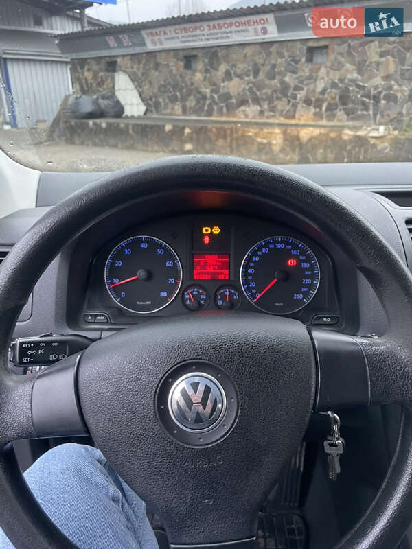 Седан Volkswagen Jetta 2006 в Косове