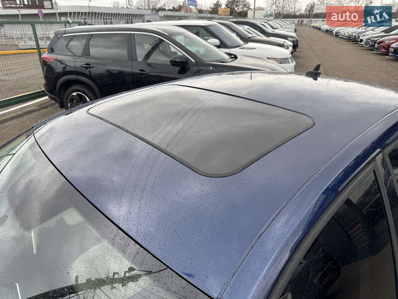 Седан Volkswagen Jetta 2012 в Києві