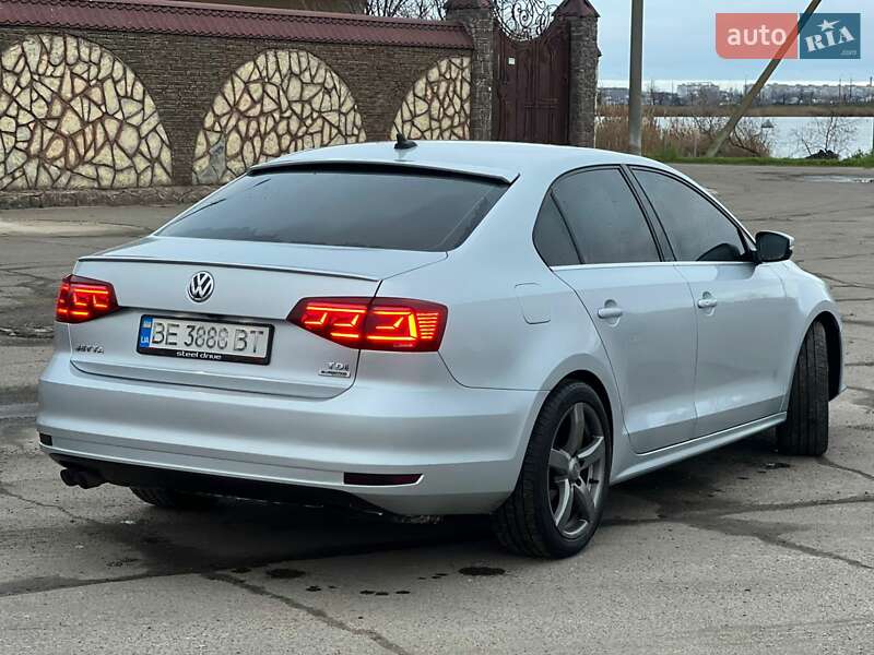 Седан Volkswagen Jetta 2015 в Николаеве фото 8 Седан Volkswagen Jetta 2015 в Николаеве