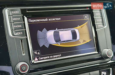 Седан Volkswagen Jetta 2016 в Киеве