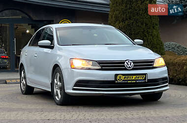 Седан Volkswagen Jetta 2017 в Львові