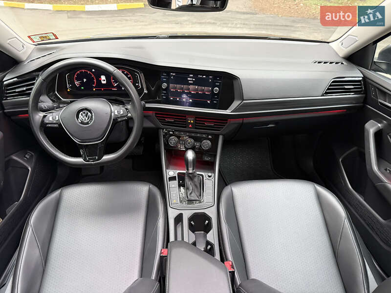 Седан Volkswagen Jetta 2018 в Білогородці