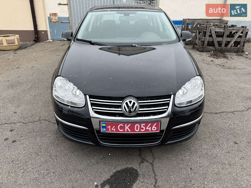 Седан Volkswagen Jetta 2008 в Запорожье