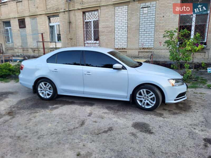 Седан Volkswagen Jetta 2017 в Харкові