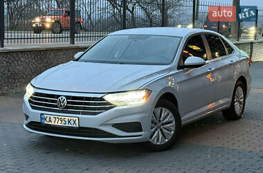 Седан Volkswagen Jetta 2018 в Білій Церкві