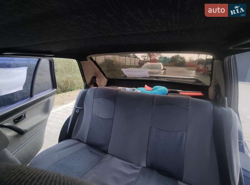 Седан Volkswagen Jetta 1990 в Калуші