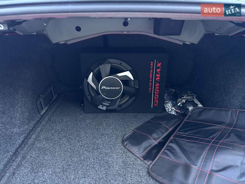 Седан Volkswagen Jetta 2020 в Виннице