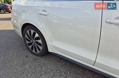 Седан Volkswagen Jetta 2013 в Черкассах