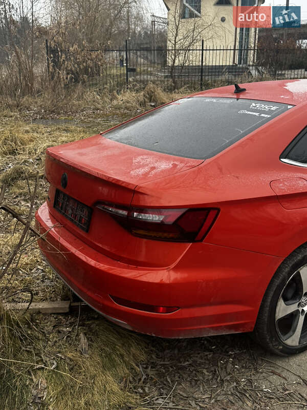 Седан Volkswagen Jetta 2018 в Львові