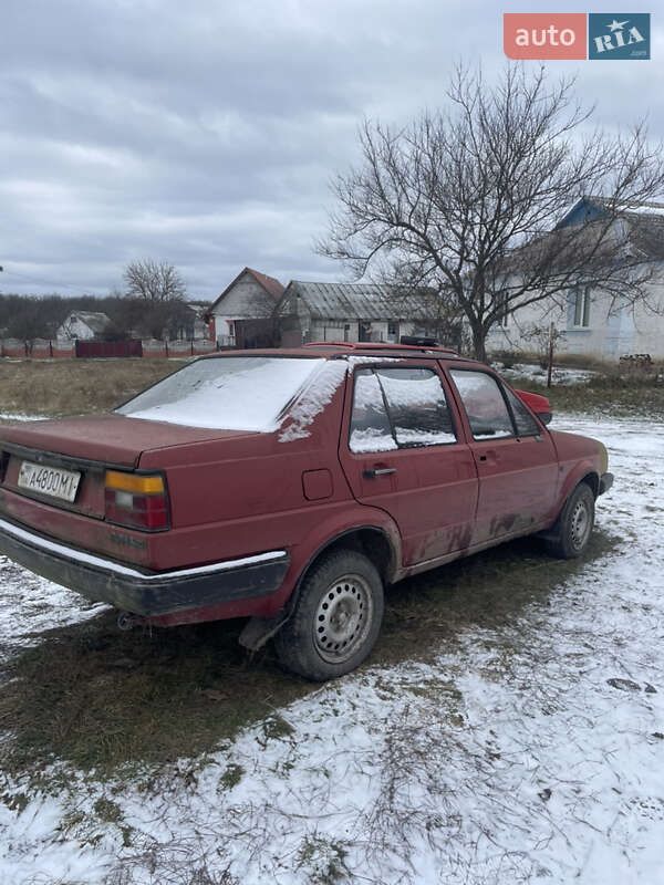 Седан Volkswagen Jetta 1988 в Володарке