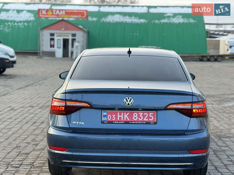 Седан Volkswagen Jetta 2018 в Ковелі