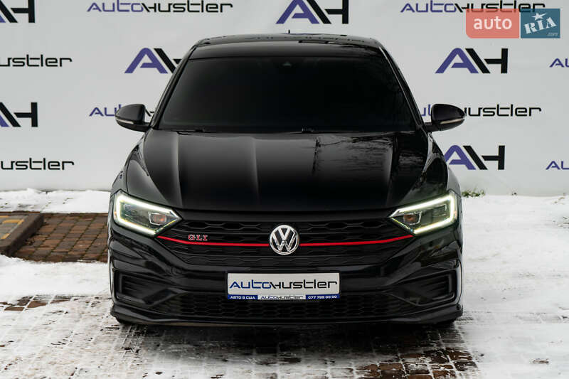 Седан Volkswagen Jetta 2021 в Києві