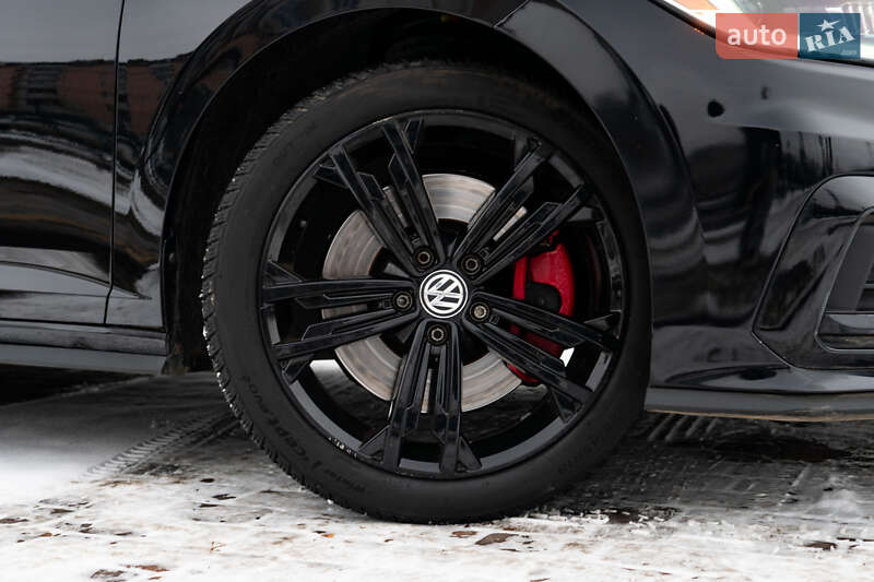 Седан Volkswagen Jetta 2021 в Києві