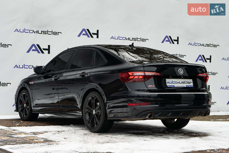 Седан Volkswagen Jetta 2021 в Києві