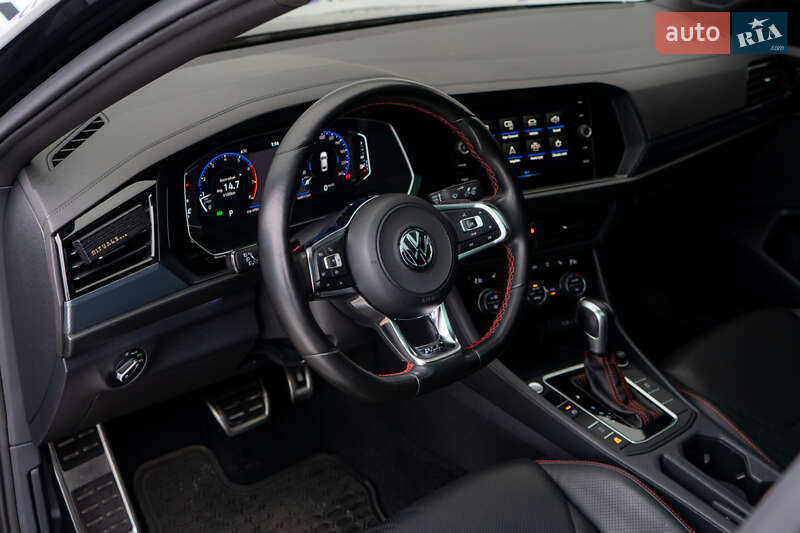 Седан Volkswagen Jetta 2021 в Києві