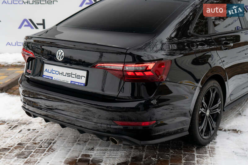 Седан Volkswagen Jetta 2021 в Києві