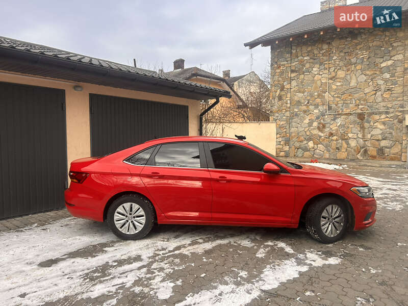 Седан Volkswagen Jetta 2018 в Самборі