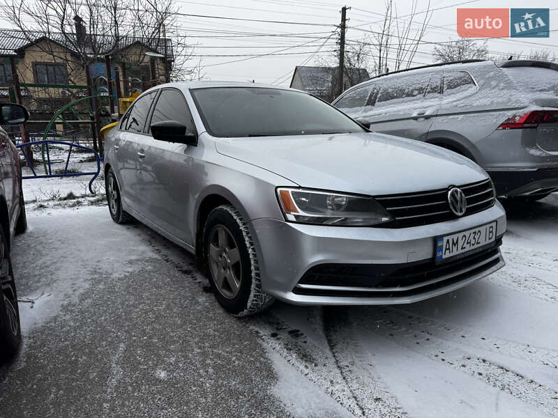 Volkswagen Jetta 2015