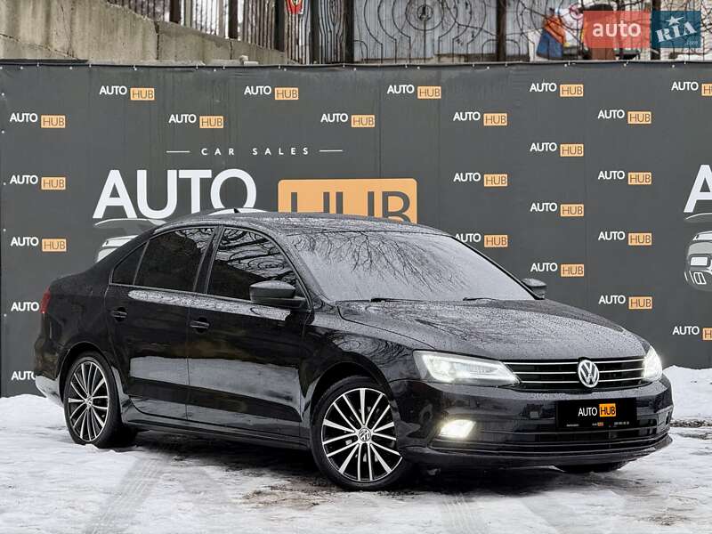 Седан Volkswagen Jetta 2016 в Харкові