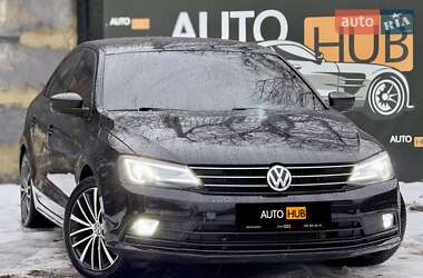 Седан Volkswagen Jetta 2016 в Харькове