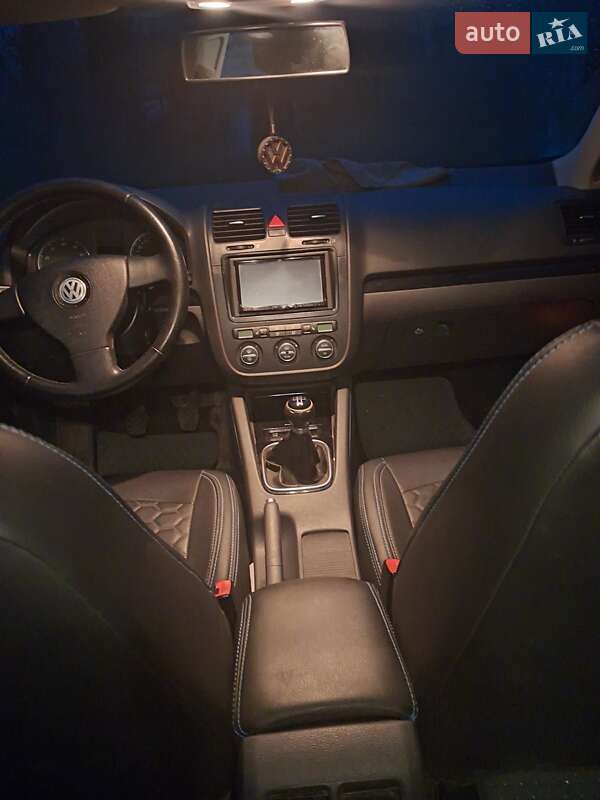 Седан Volkswagen Jetta 2007 в Снигиревке