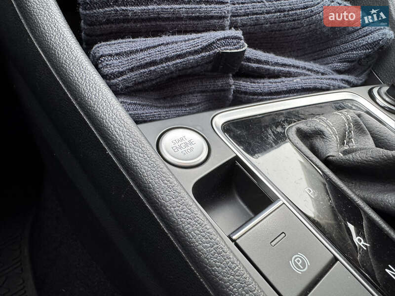 Седан Volkswagen Jetta 2020 в Києві фото 21 Седан Volkswagen Jetta 2020 в Києві