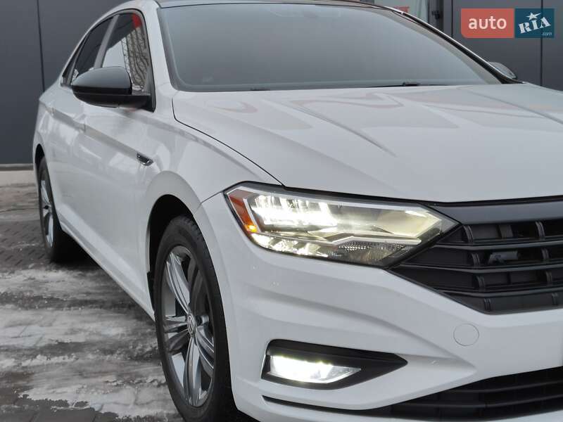 Седан Volkswagen Jetta 2019 в Кривом Роге