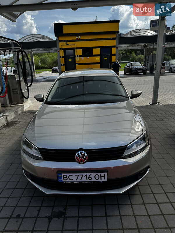 Volkswagen Jetta 2012