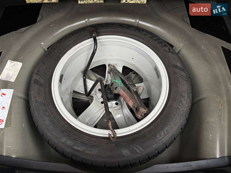 Седан Volkswagen Jetta 2011 в Ивано-Франковске