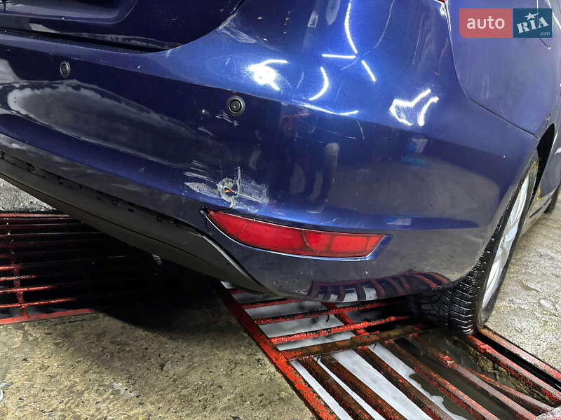 Седан Volkswagen Jetta 2012 в Городище