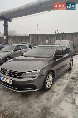 Седан Volkswagen Jetta 2015 в Вінниці
